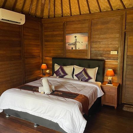 Mangrove Beach Hut Lembongan Esterno foto