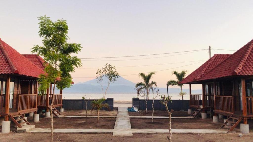 Mangrove Beach Hut Lembongan Esterno foto